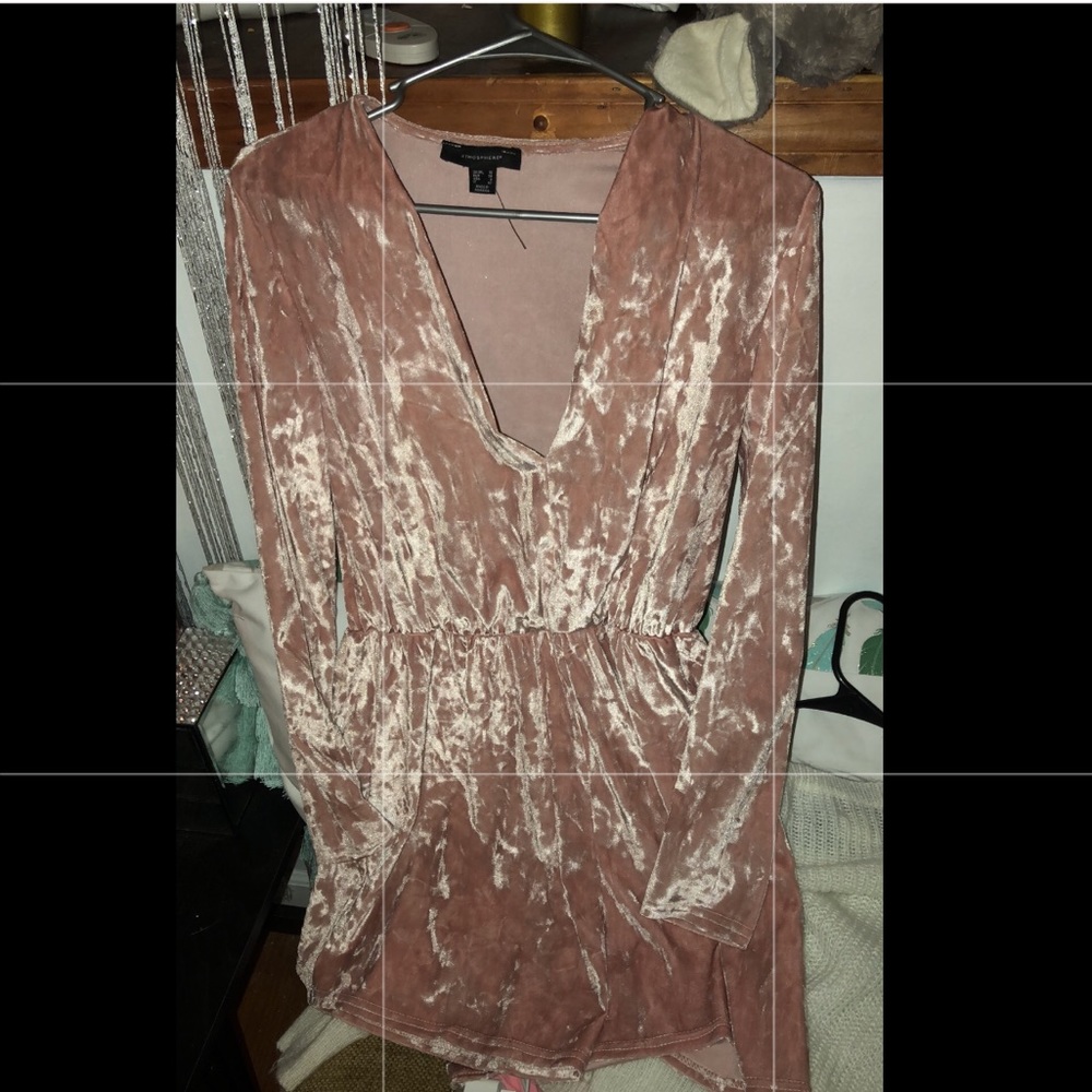 Velvet long sleeve romper